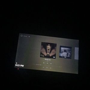 Meet your Posher, Dylan